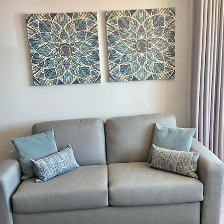 Ocean Cliffs フンシャル